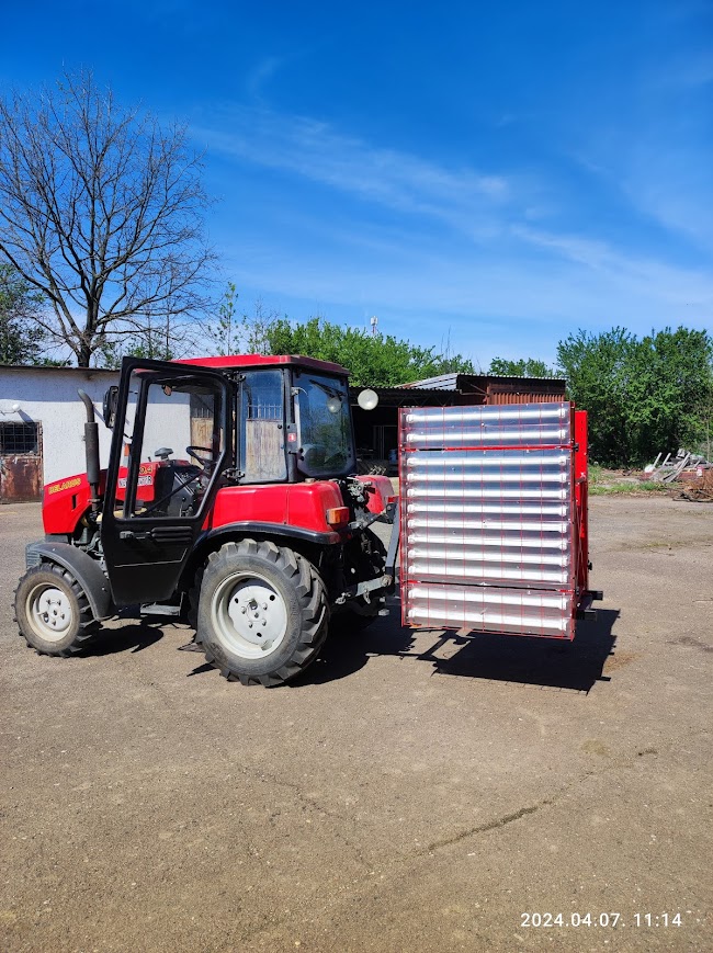 Szerencsés Borház traktor